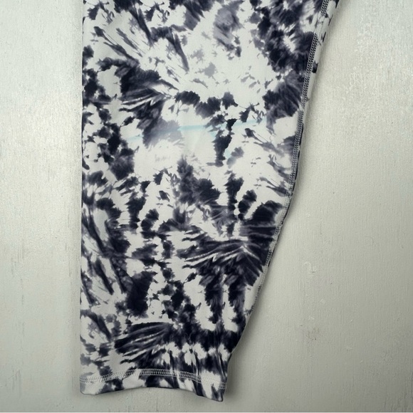 **SOLD**RBX | women’s athletic leggings size 3X tie dye plus workout pants - Picture 7 of 11